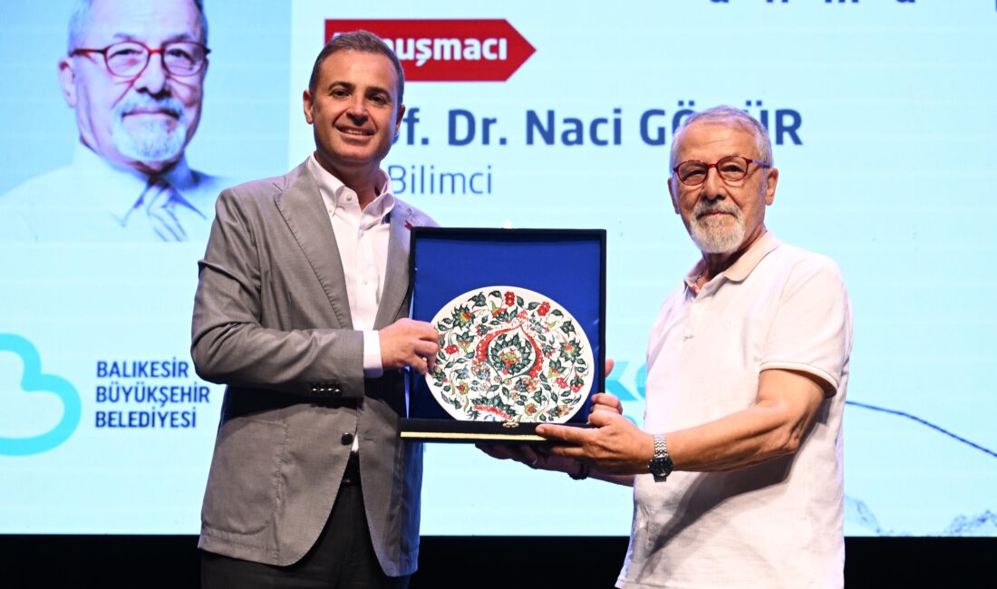 Akın’dan deprem çağrısı: “Birlik olmalıyız”