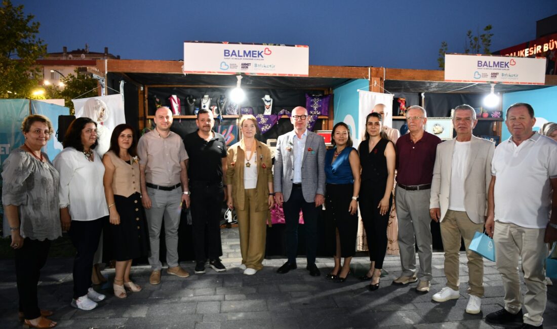 Balıkesir Büyükşehir Belediyesi öncülüğünde Balıkesir Kent Konseyi koordinasyonunda ve ilçe