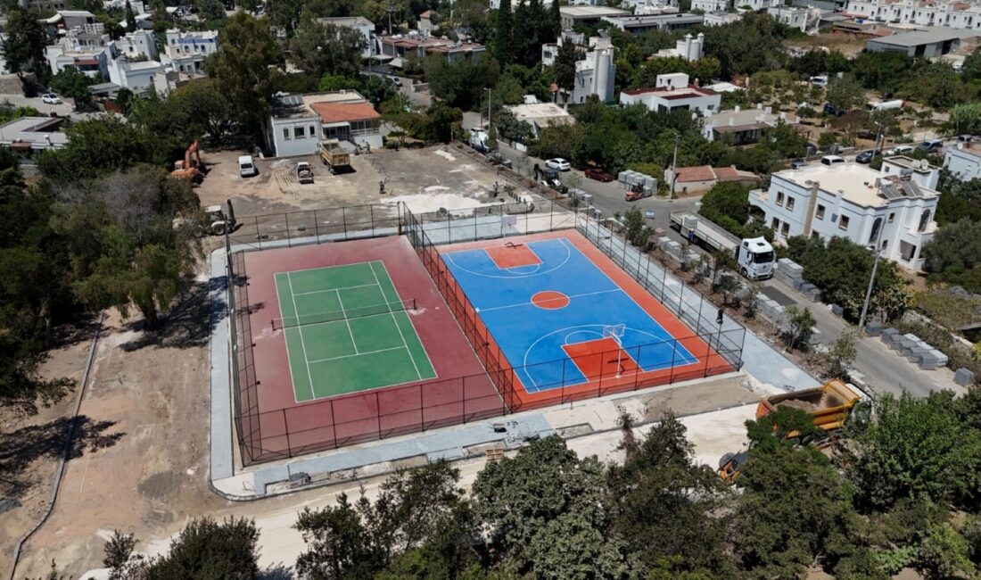 Belediye tarafından Yalıkavak Mahallesi’nde yapımına başlanan yeni spor ve yaşam