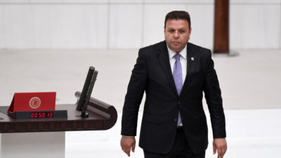Edirne Milletvekili ve Ziraat Mühendisi Ediz Ün: Tarımda İthalat Patladı, Üretici Yalnız Bırakıldı Edirne Milletvekili ve Ziraat Mühendisi Ediz Ün, Türkiye’nin 2025 yılı