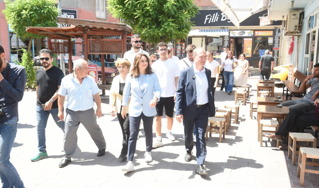 CHP’nin 137 milletvekili 81 ilde heyetler halinde halkla buluşuyor, sokak