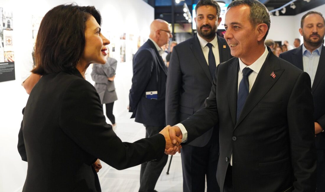  Kültürel ve mimari gezilerden sergilere, panellerden söyleşilere kadar onlarca etkinliğin
