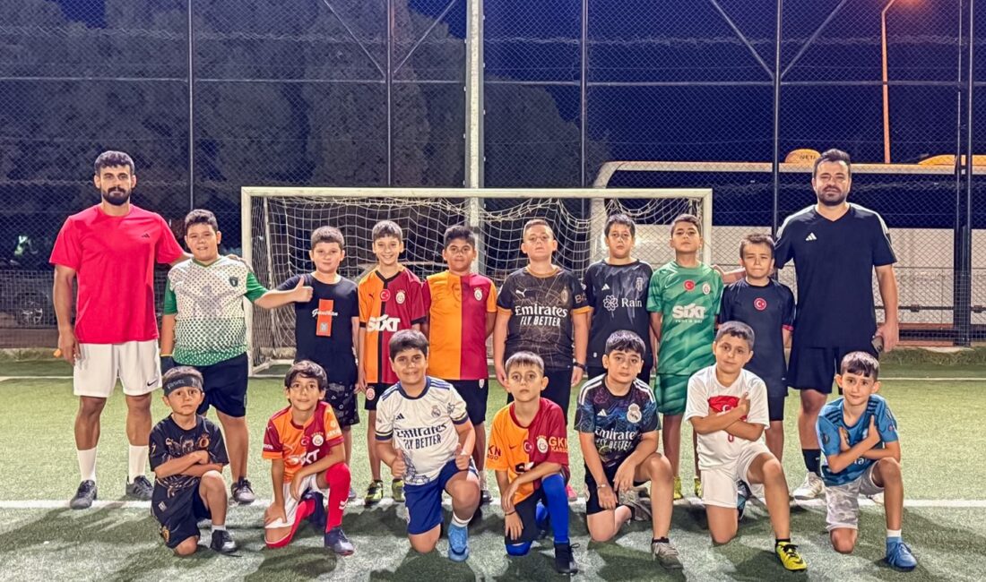Geleceğin Futbolcuları Efeler’de Yetişiyor Efeler Belediyesi’nin yaz döneminde büyük ilgi