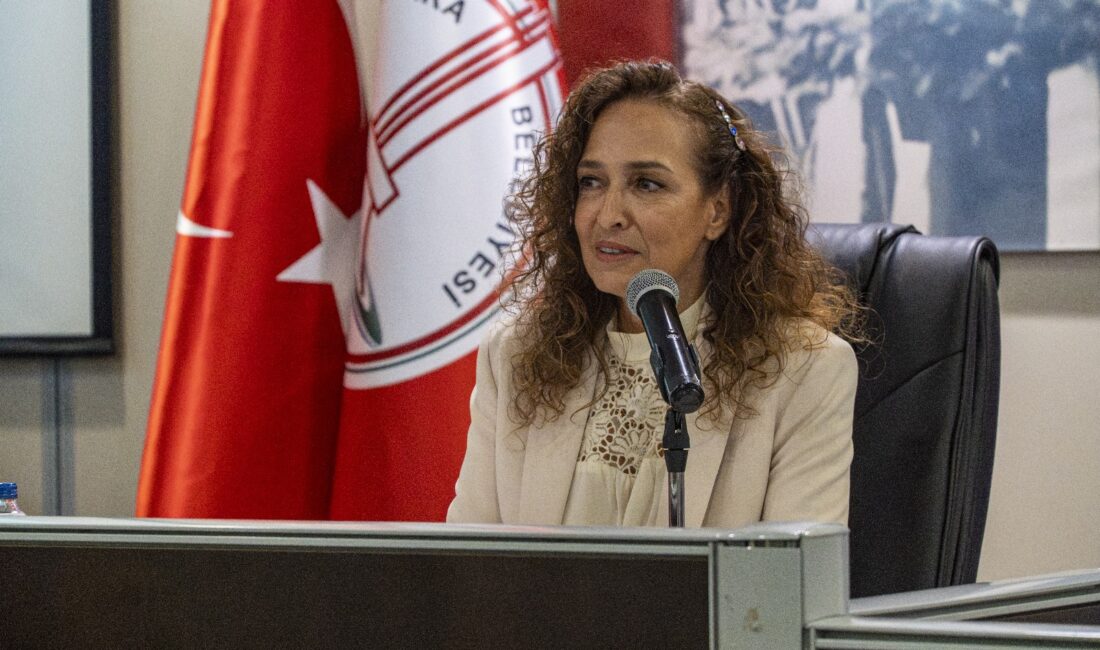 Karşıyaka Belediye Başkanı Yıldız Ünsal’dan “mali zorluk” mesajı: “Yalnız bir