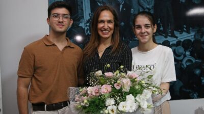 Karşıyakalı öğrencilere eğitimde fırsat eşitliği sağlayan Karşıyaka Belediyesi İsmail Hakkı