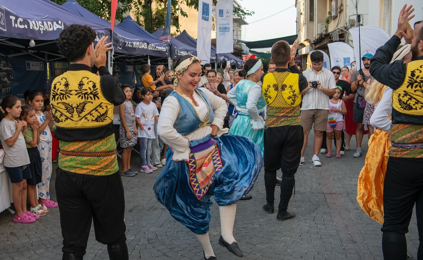 Kuşadası’nda Kuşadası Belediyesi, Kuşadası Eğitim ve Geliştirme Vakfı (KEGEV), Kuşadası
