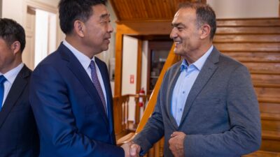 İzmir Büyükşehir Belediyesi Başkan Vekili Dr. Zafer Levent Yıldır, Çin'in