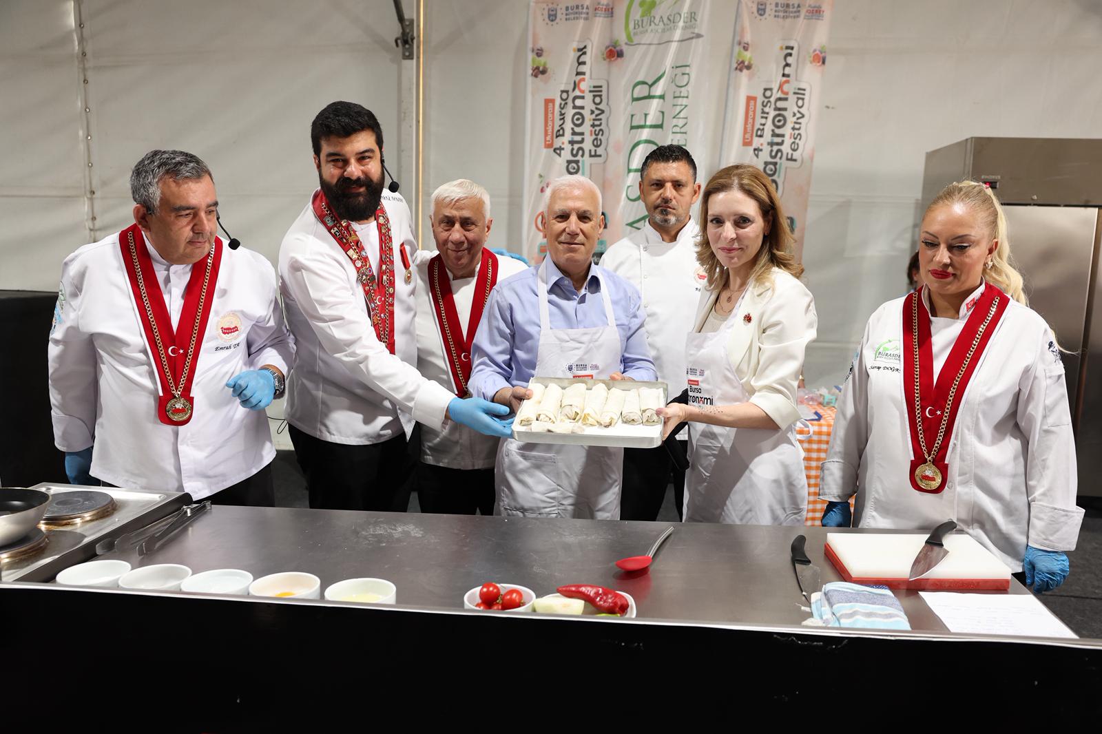 Gastronomi Festivali Bursa’yı Dünya Sofrasına Taşıdı Bursa Büyükşehir Belediyesi’nin kentin
