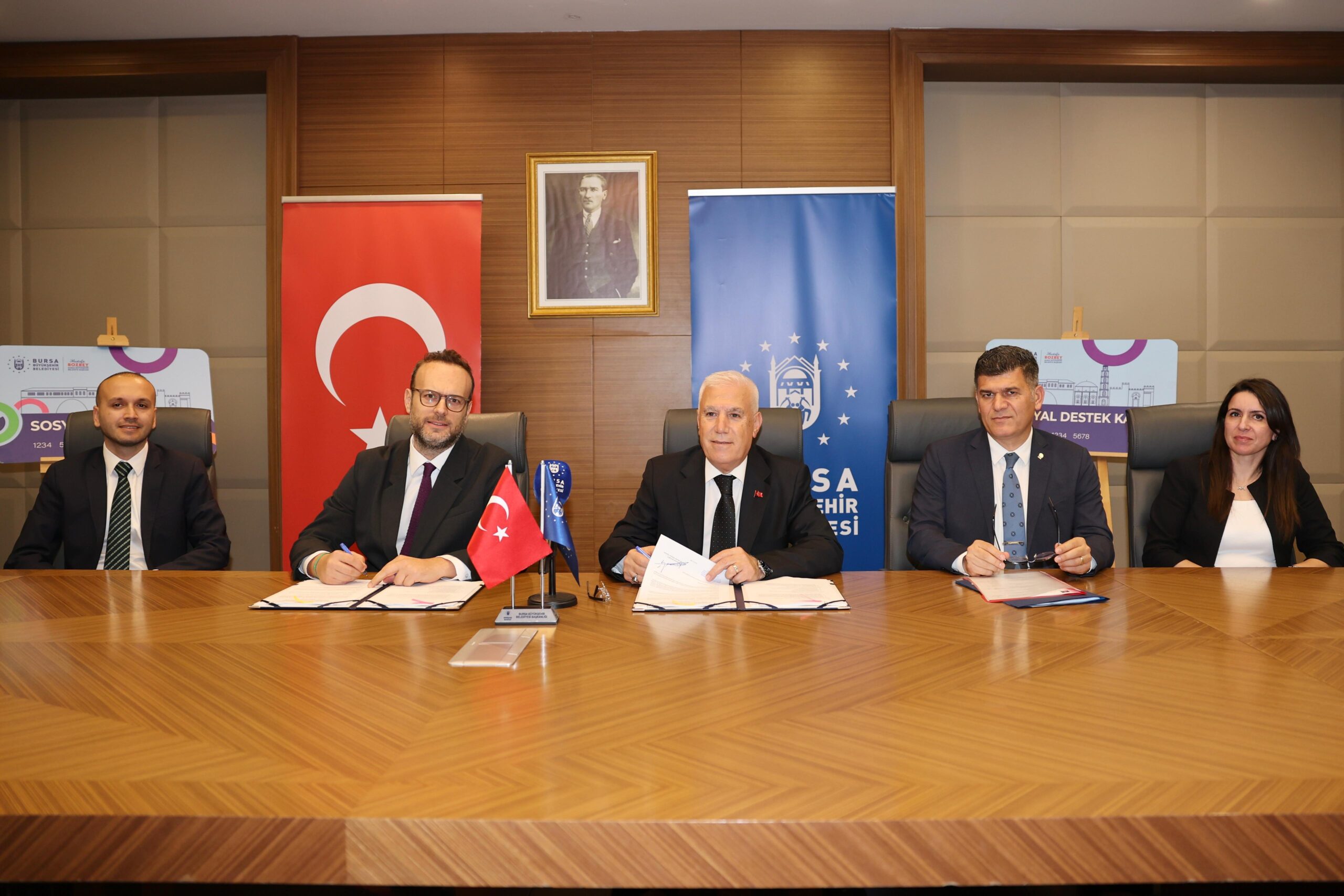 Bursa’da Sosyal Belediyecilikte Yeni Dönem Bursa Büyükşehir Belediyesi, tüm sosyal