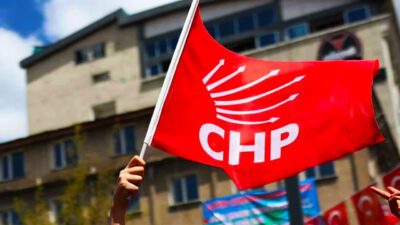 CHP’nin Kongre Engeli Genişliyor: Sarıyer ve Esenyurt Kongreleri de Durduruldu