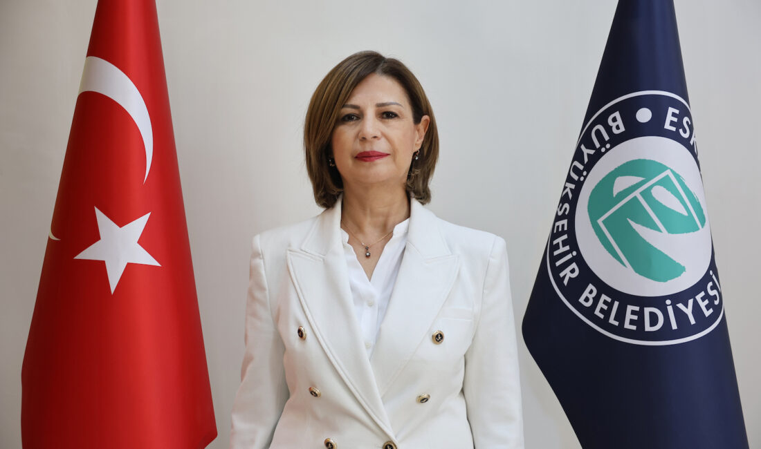 Eskişehir Büyükşehir Belediye Başkanı Ayşe Ünlüce, Mevlit Kandili dolayısıyla bir