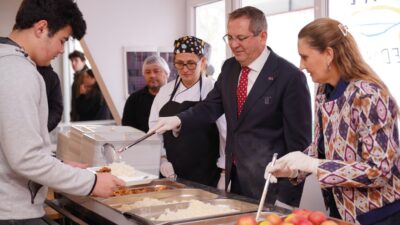 Ayvalık’ta Öğrenci Kent Lokantası 15 Eylül Pazartesi Günü Hizmet Vermeye