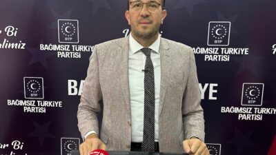 Lütfullah Önder: Türkiye Siyasi Tıkanıklık İçinde. Bundan İktidar Kadar 23