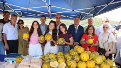 Şenliğe ilgi yoğun oldu; üretici memnun