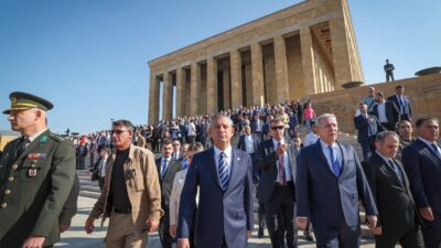 Cumhuriyet Halk Partisi 102 Yaşında Cumhuriyet Halk Partisi Genel Başkanı