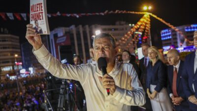 Özgür Özel: “Bizi Şiddete Çekemezler Ancak Asla Eve de Gönderemezler,