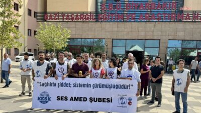 Diyarbakır’da sağlık çalışanlarına şiddet protesto edildi Diyarbakır’da, Gazi Yaşargil Eğitim ve Araştırma Hastanesi’nde görevli 5 sağlık