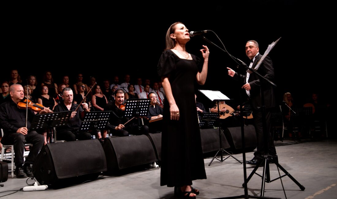 Kahramanlık türküleri ve zeybek gösterisi ile unutulmaz gece   Bornova