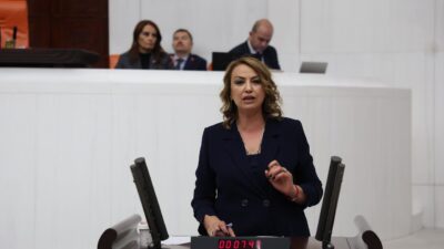 Yıldırım Kara: Hatay’da 800 Bin Yurttaşımız Sağlık Hizmetinden Yoksun Kalabilir Cumhuriyet Halk Partisi Hatay Milletvekili Nermin Yıldırım Kara, deprem bölgesindeki