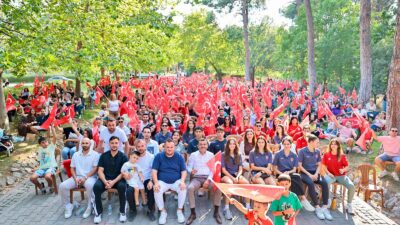 Milli Heyecan DenizliBüyükşehir’le Güzel Denizli Büyükşehir Belediyesi, Türkiye’nin farklı branşlardaki milli mücadelelerini kentin farklı