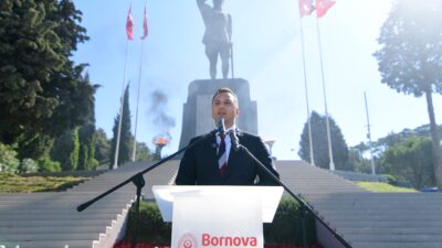 8 Eylül’de Ata’ya saygı, 9 Eylül’de coşkulu kutlamalar