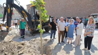 Edirne Belediye Başkanı Filiz Gencan’dan Hatıralara ve Geleceğe Sahip Çıkan Anlamlı Adım Edirne Belediye Başkanı Filiz Gencan’dan Hatıralara ve Geleceğe Sahip Çıkan