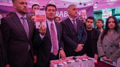 Ortahisar Belediye Başkanı Ahmet Kaya, Yavuz Oğhan tarafından kaleme alınan