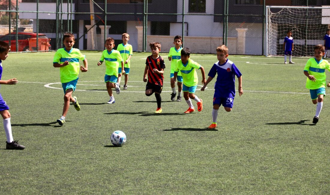 Odunpazarı Belediyesi’nden Çocuklara Futbol Kış Okulu Odunpazarı Belediyesi, çocuklara spor