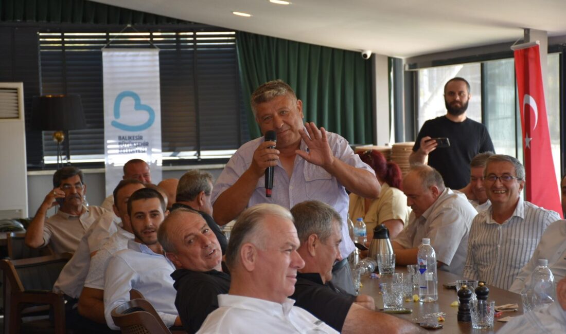 Balıkesir Büyükşehir Belediye Başkanı Ahmet Akın, halkçı belediyecilik anlayışıyla mahallelerin