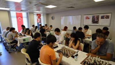 Efest’te Satranç Heyecanı EFEST 2025 kapsamında düzenlenen 2. Açık Satranç