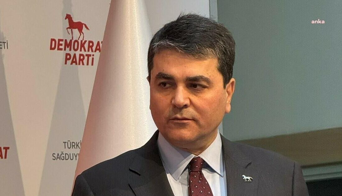Demokrat Parti Genel Başkanı Gültekin Uysal, CHP İstanbul İl Başkanlığının