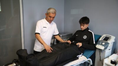Eyüpsultan Belediyesi’nden Amatör Spor Kulüplerine Destek: Sporcu Sağlık Merkezi Hizmete Girdi Eyüpsultan Belediyesi’nden Amatör Spor Kulüplerine Destek: Sporcu Sağlık Merkezi Hizmete
