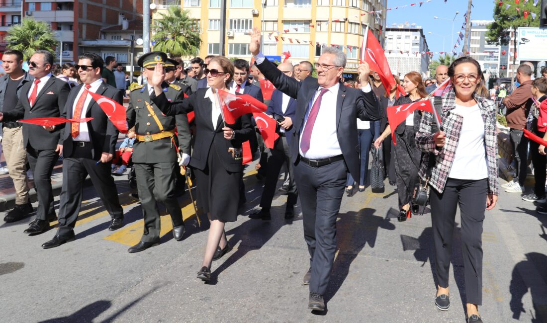 Nazilli 29 Ekim’e Hazır Nazilli 29 Ekim’e Hazır Nazilli Belediyesi, 29 Ekim Cumhuriyet Bayramı