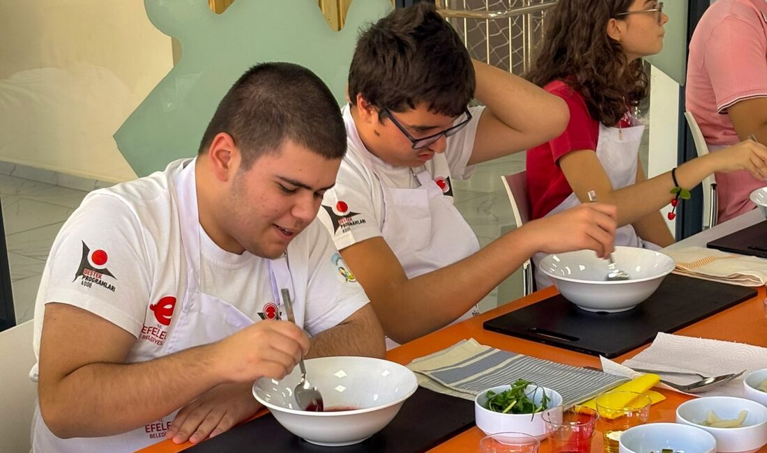 Efeler’in Özel Bireyleri “Meslek Mutfağı”nda Üretime Başladı Efeler’in Özel Bireyleri “Meslek Mutfağı”nda Üretime Başladı Efeler Belediyesi’nin, özel