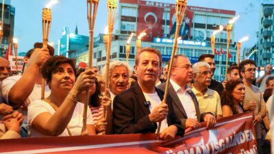 Anıl Yetişkin Tüm Vatandaşları 29 Ekim Yürüyüşü’ne Davet Etti Efeler