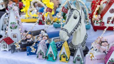 “El Emeği Gece Pazarı” Kadınlara Kazanç Kapısı Oldu Karşıyaka Belediyesi