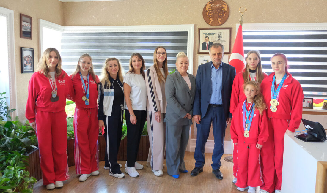 Hava Jimnastiği Dünya Kupası’na Doğru Hava Jimnastiği Dünya Kupası’na Doğru Küresel Hava Gücü Atletizm Federasyonu