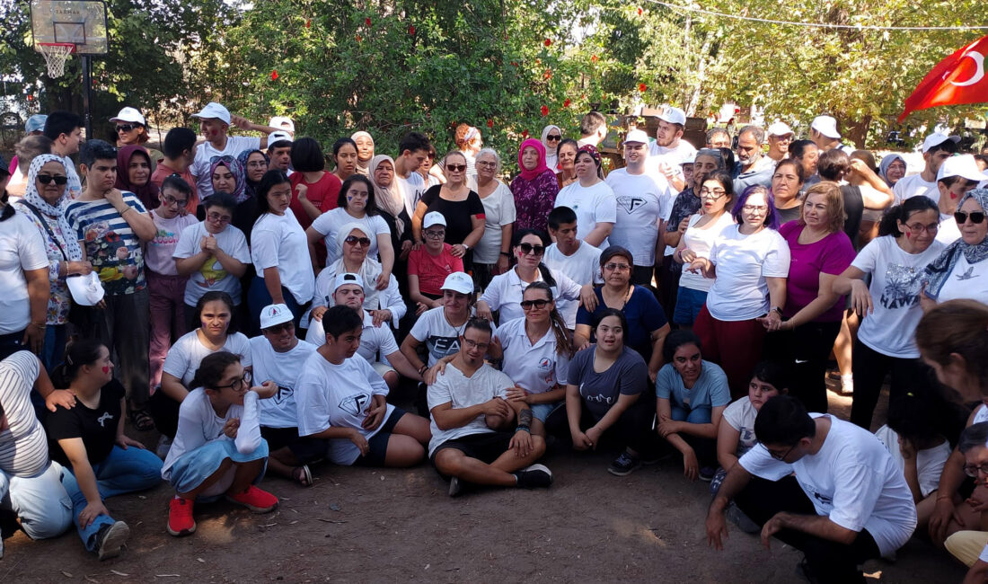 Zeytinpark’ta Motivasyon Buluşması Zeytinpark’ta Motivasyon Buluşması Muratpaşa Belediyesi Adalya Vakfı, Engelsiz Kafe’nin özel