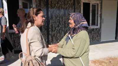 Alanya’da İhtiyaç Sahibi Aile Konteyner Evine Kavuştu Alanya Belediyesi’nin sosyal