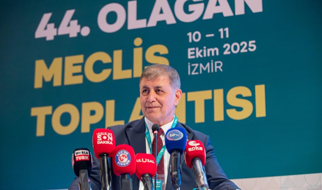Cemil Tugay: “Su Politikaları Yalnızca Boru Döşemek Ya Da Baraj