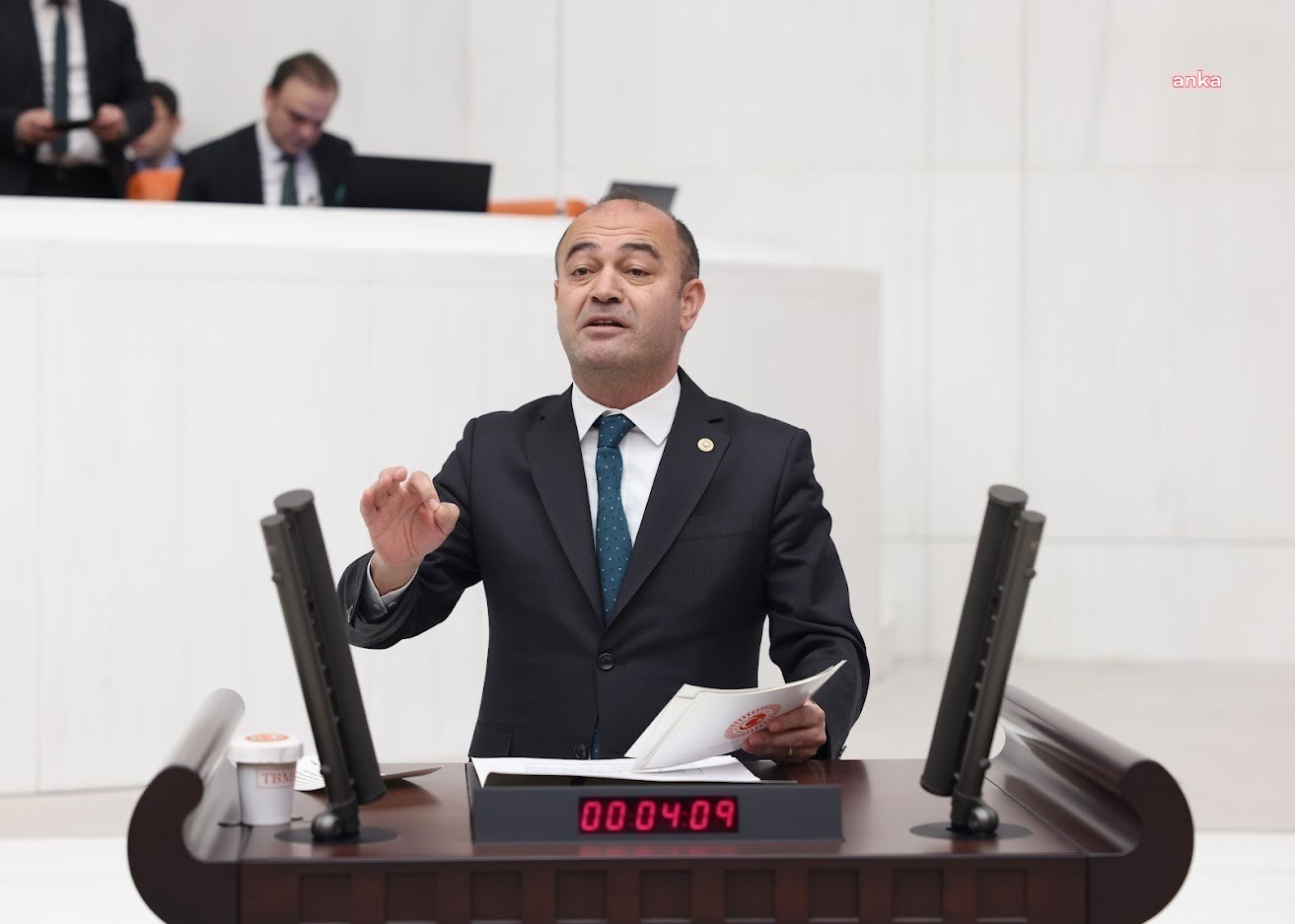 Özgür Karabat: “Togg’u Üretip Yabancıya Ucuza Satıyoruz, Vatandaşımız Hayalinde Bile
