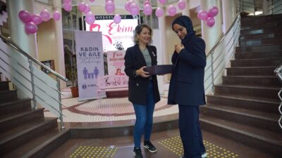 Tuzla Belediyesi’nden Meme Kanseri Farkındalığına ‘Pembe Dokunuş’ Tuzla Belediyesi, 1-31