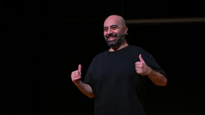 Tahsin Hasoğlu’ndan İZKİTAP’ta Kahkaha Dolu Gece 6. İzmir Kitap Fuarı,