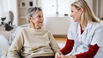 Edirne’de Alzheimer Hastalarına Akıllı Takip Desteği Edirne Belediyesi, kentte yaşayan