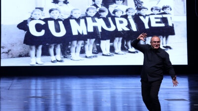 Cumhuriyet’e Giden Yol Çankaya’dan Geçti Çankaya Belediyesi, Cumhuriyet’in 102. Yılı kutlamaları kapsamında ünlü yazar, şair