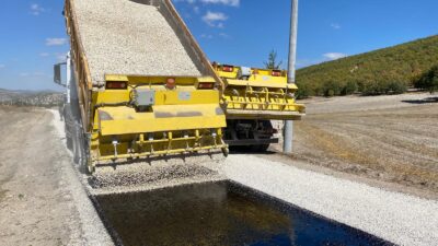 Seyitgazi İlçesi Çatören ve Numanoluk Mahalleleri Arasındaki Bağlantı Yolu Yapılıyor Seyitgazi İlçesi Çatören ve Numanoluk Mahalleleri Arasındaki Bağlantı Yolu Yapılıyor