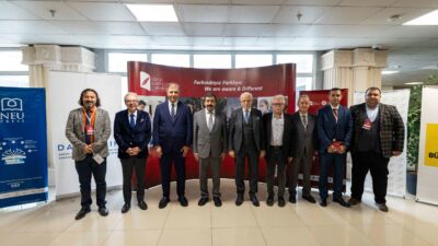 İzmir Büyükşehir Belediye Başkanı Dr. Cemil Tugay, İzmir Katip Çelebi