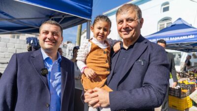 Torbalı Saipler Mahallesi'nde bu yıl 13.'sü düzenlenen Zeytin Festivali'ne katılan