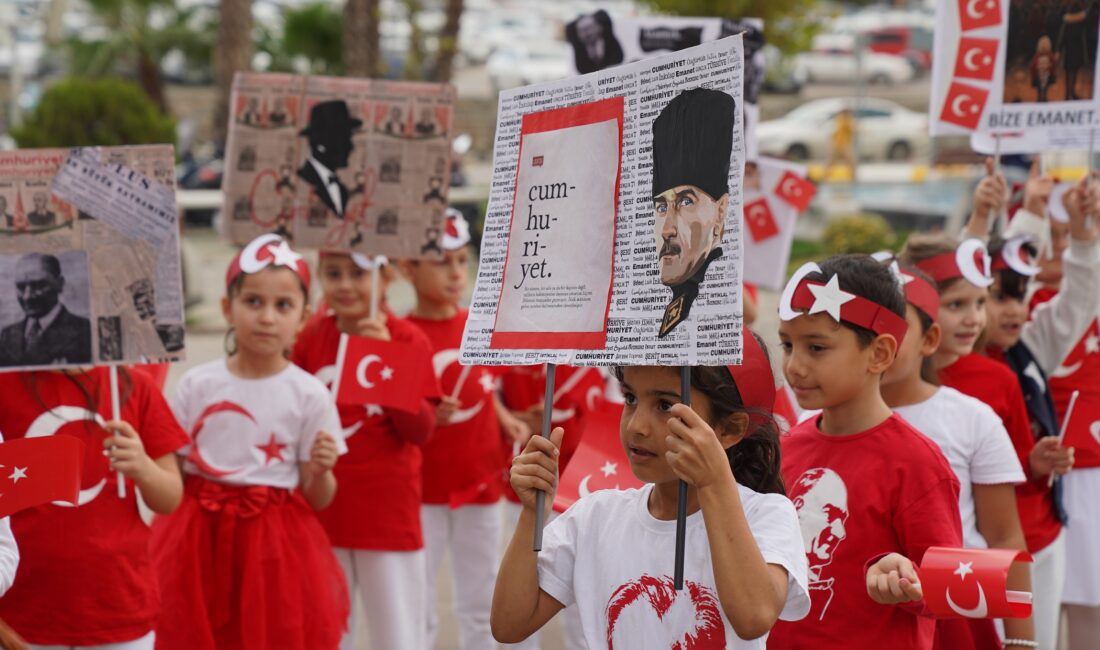 Cumhuriyetin 102. Yılı Kutlamaları Tuzla Belediyesi’nde Başladı Cumhuriyetin 102. Yılı Kutlamaları Tuzla Belediyesi’nde Başladı 29 Ekim Cumhuriyet