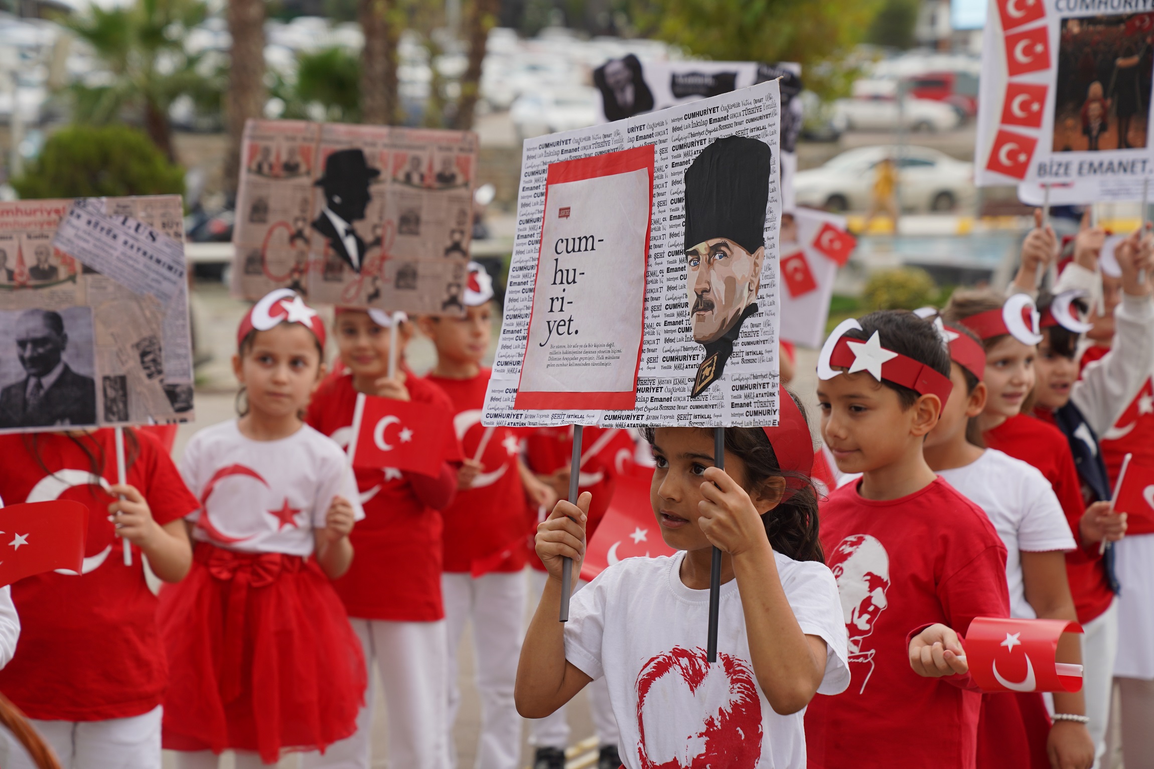 Cumhuriyetin 102. Yılı Kutlamaları Tuzla Belediyesi’nde Başladı 29 Ekim Cumhuriyet